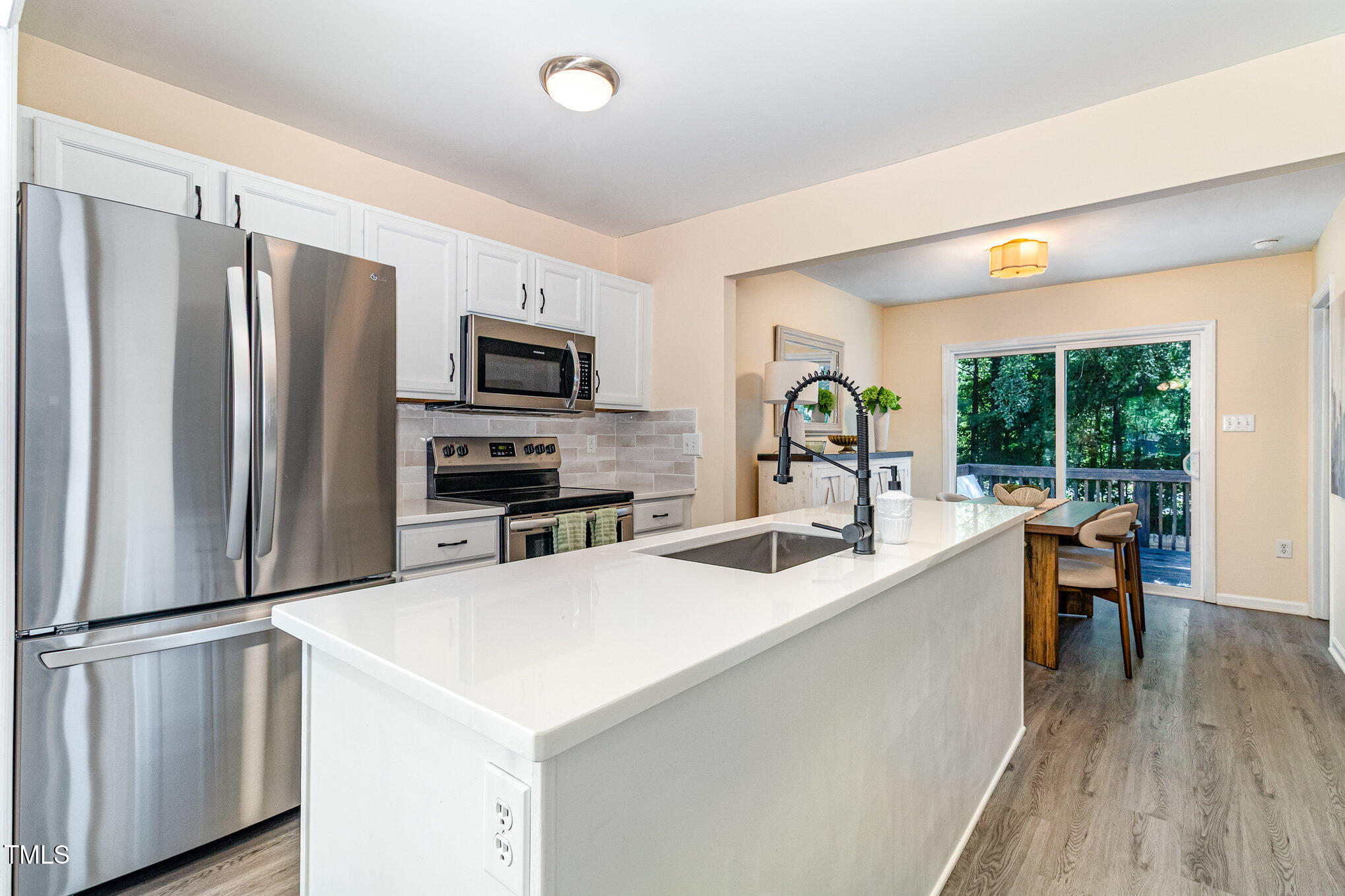 124 Cliffdale Road