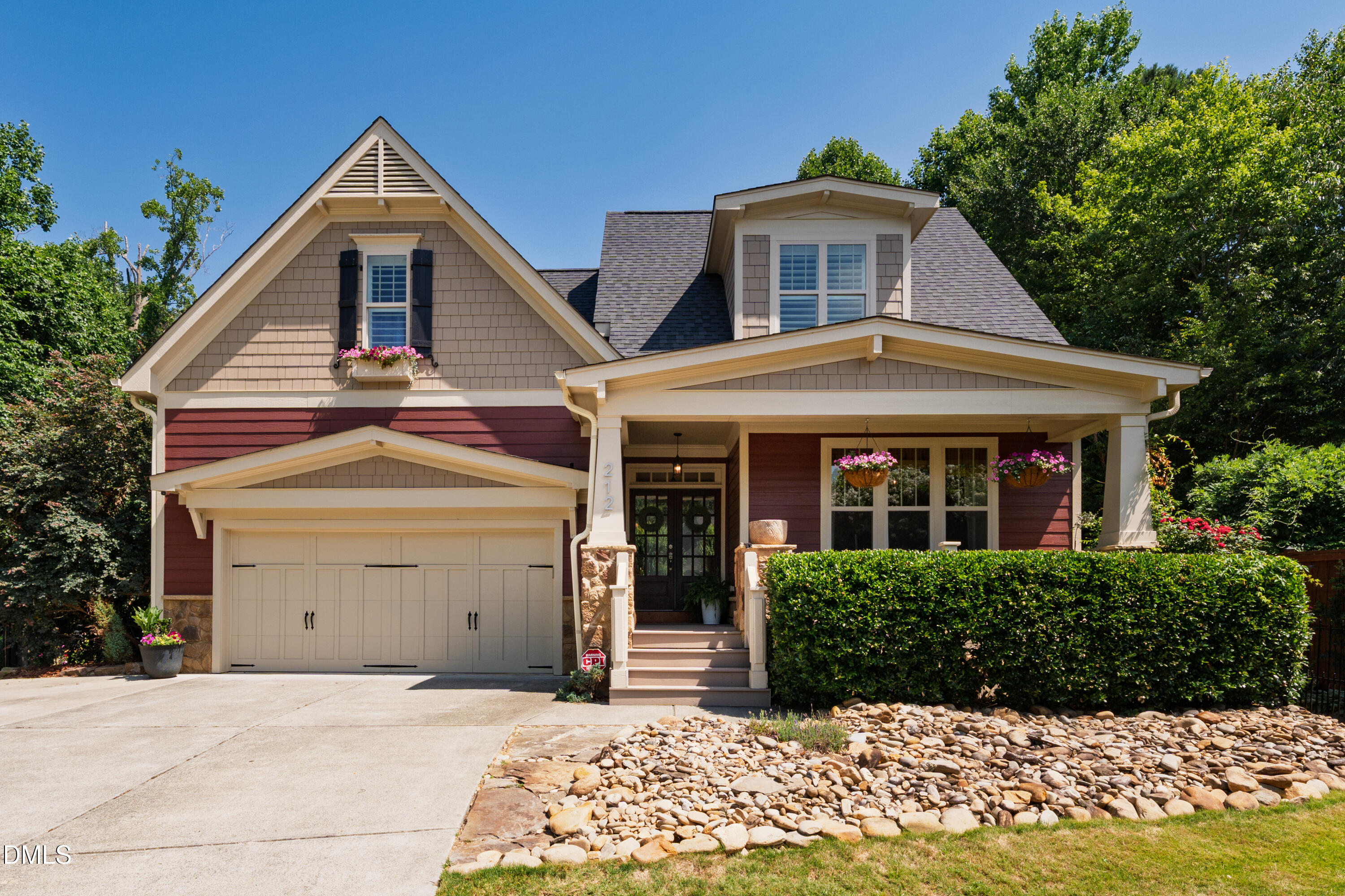 212 Middlegreen Place