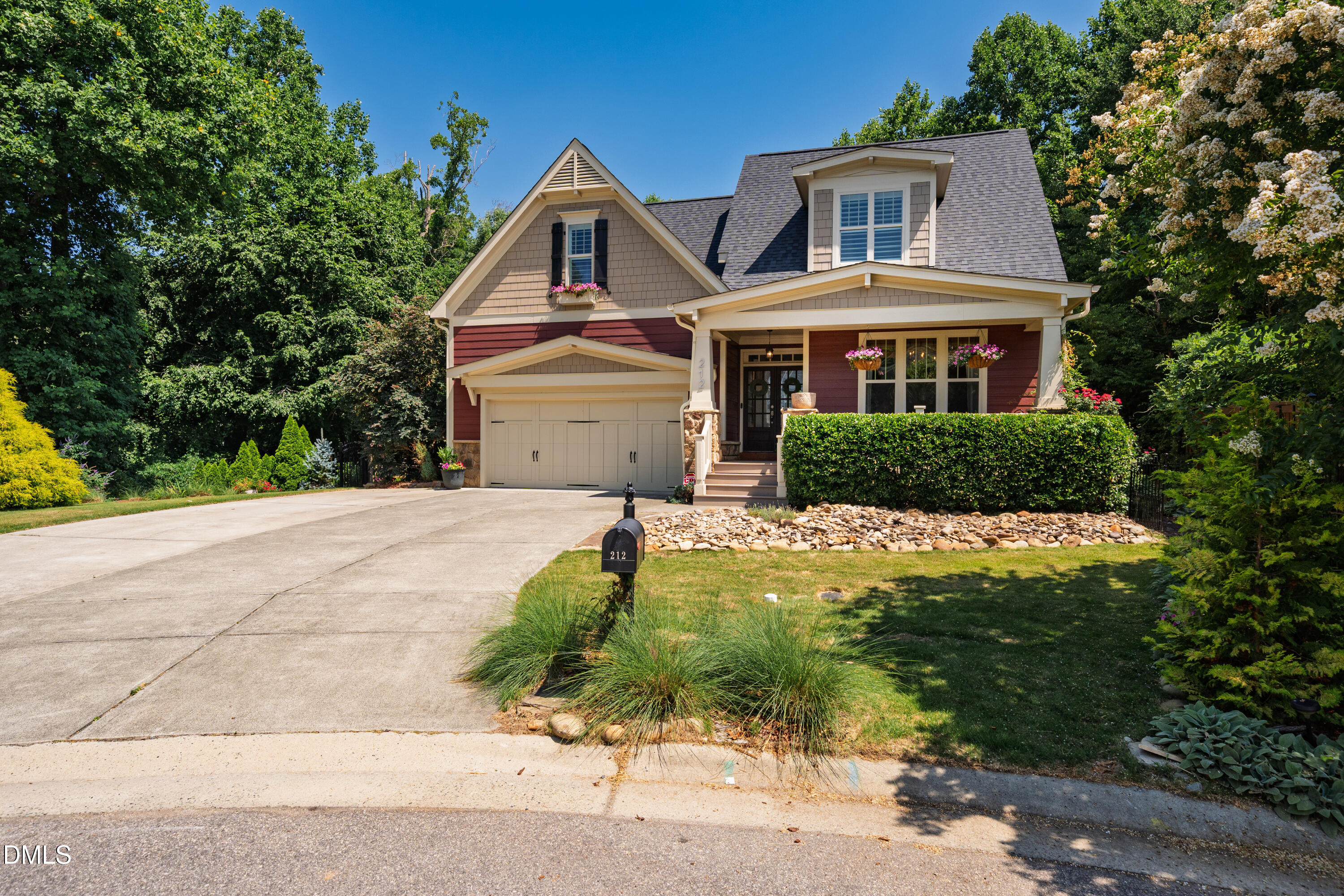212 Middlegreen Place