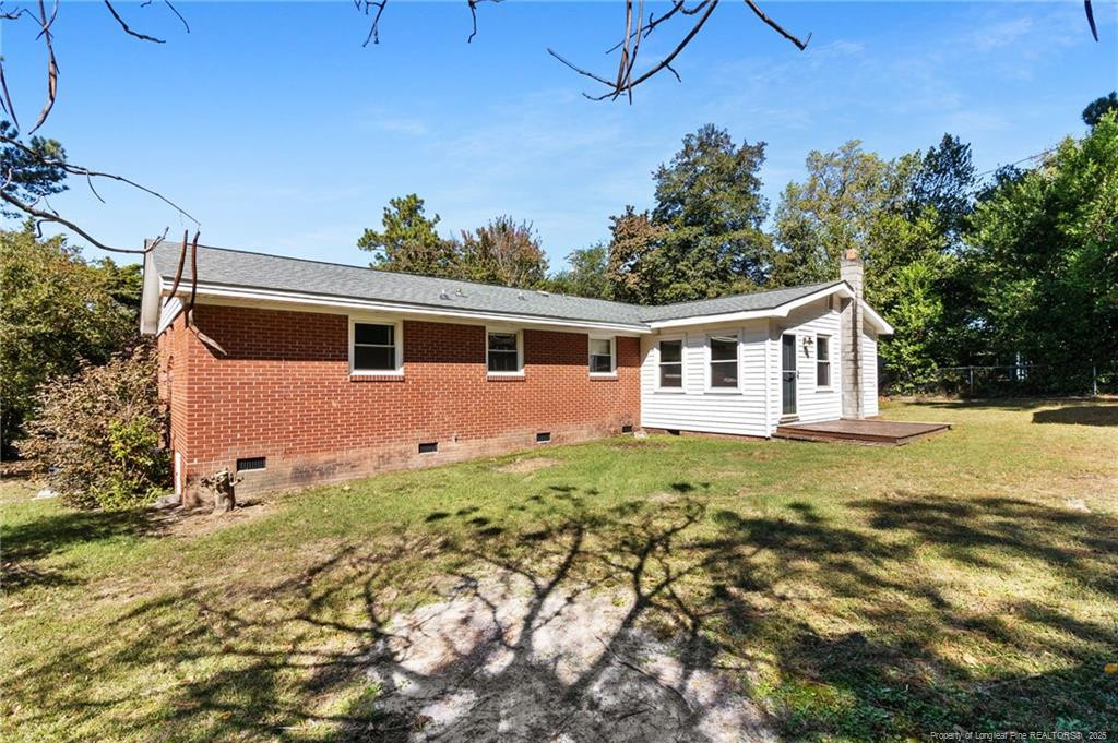 1512 Crescent Drive