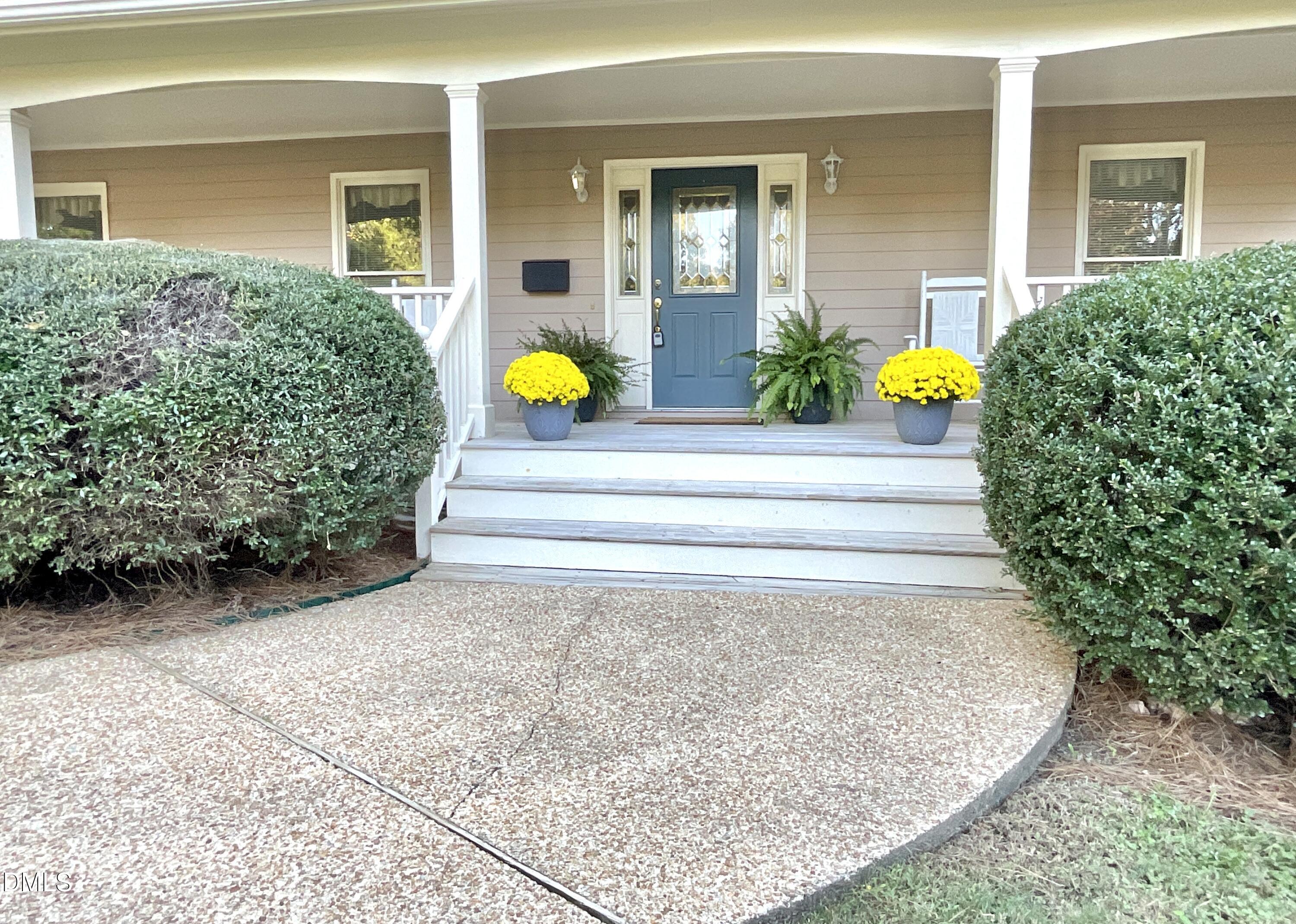 10 Indian Pipe Trail