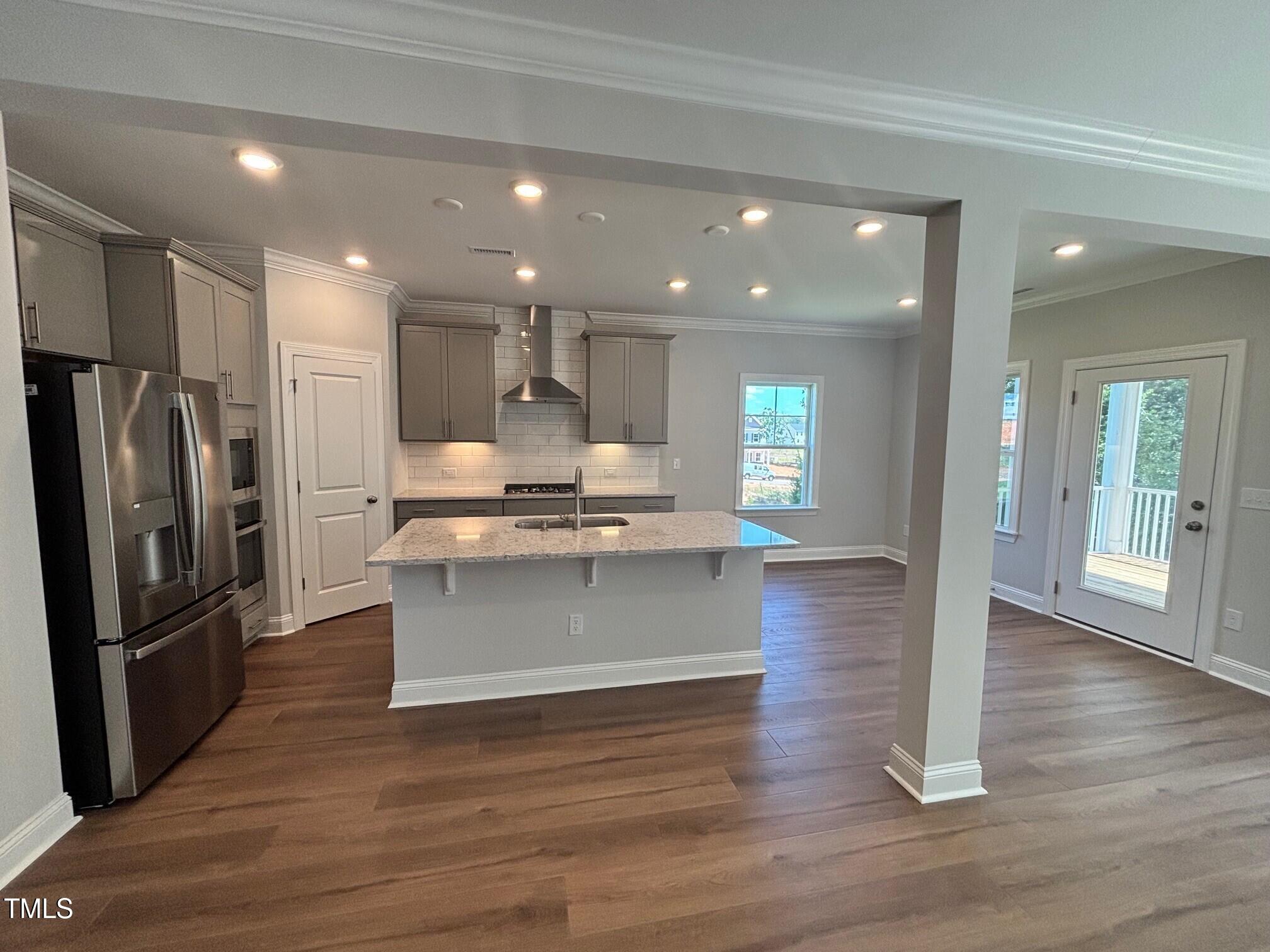 43 W Fountainhead Lane