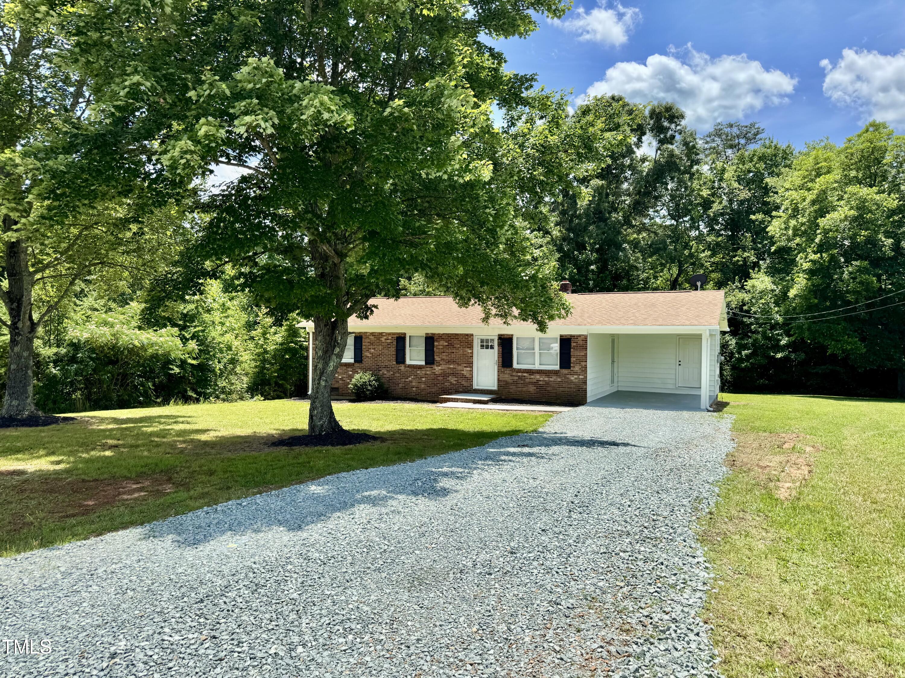 422 Hudson Road Road