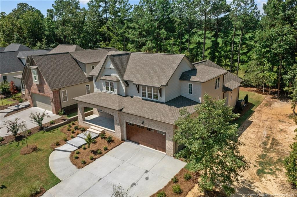 405 Bridgewater Drive