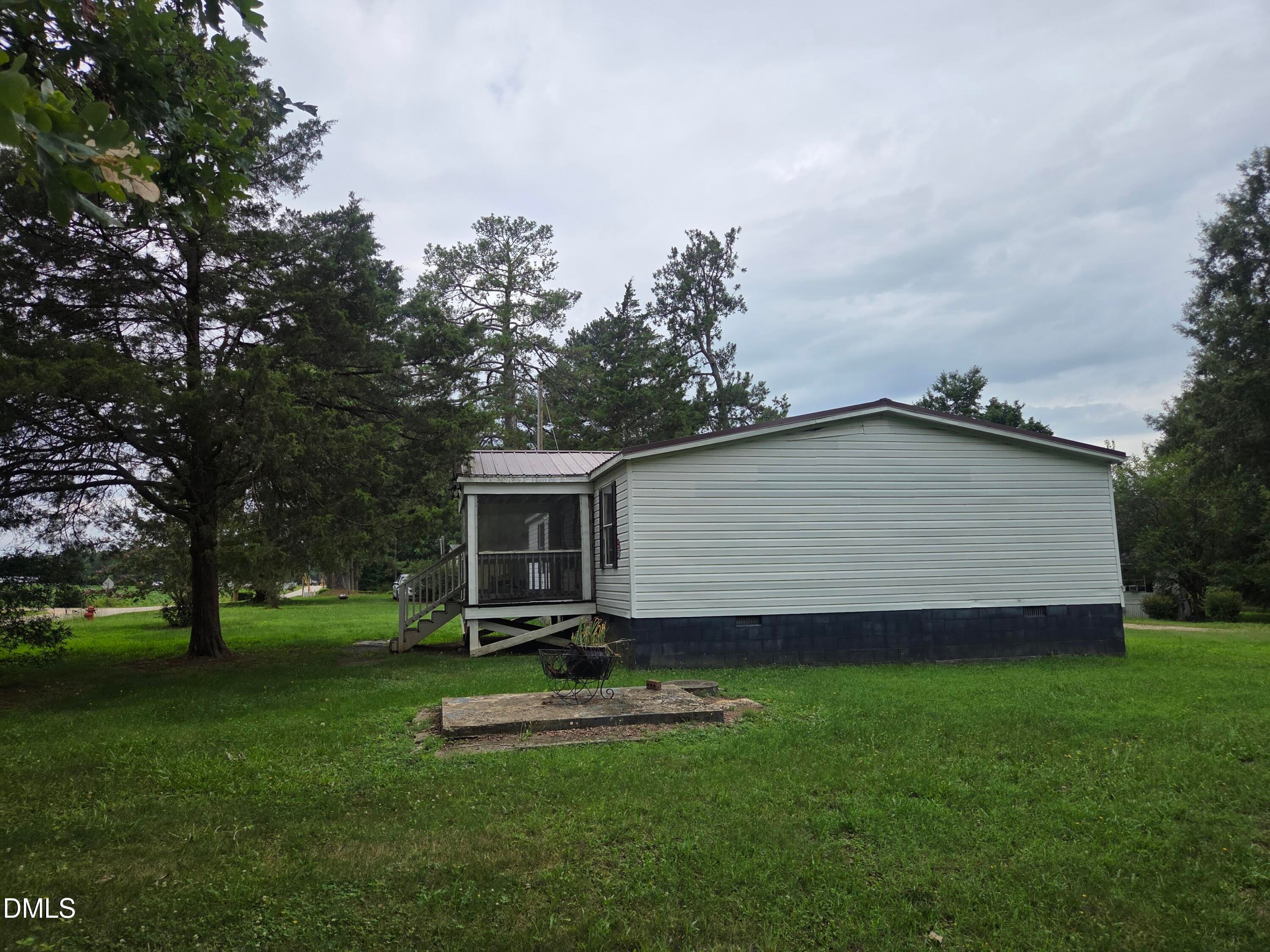 109 Bolton Lane