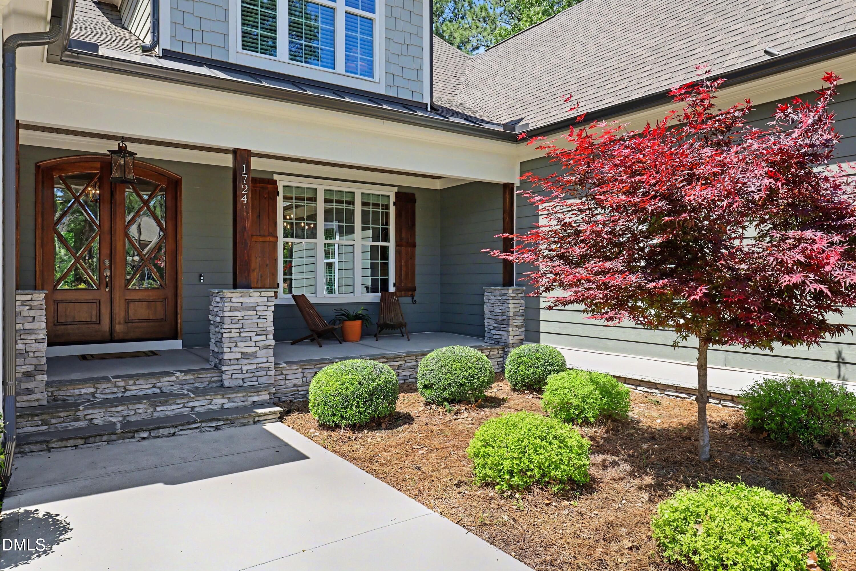 1724 River Bend Lane