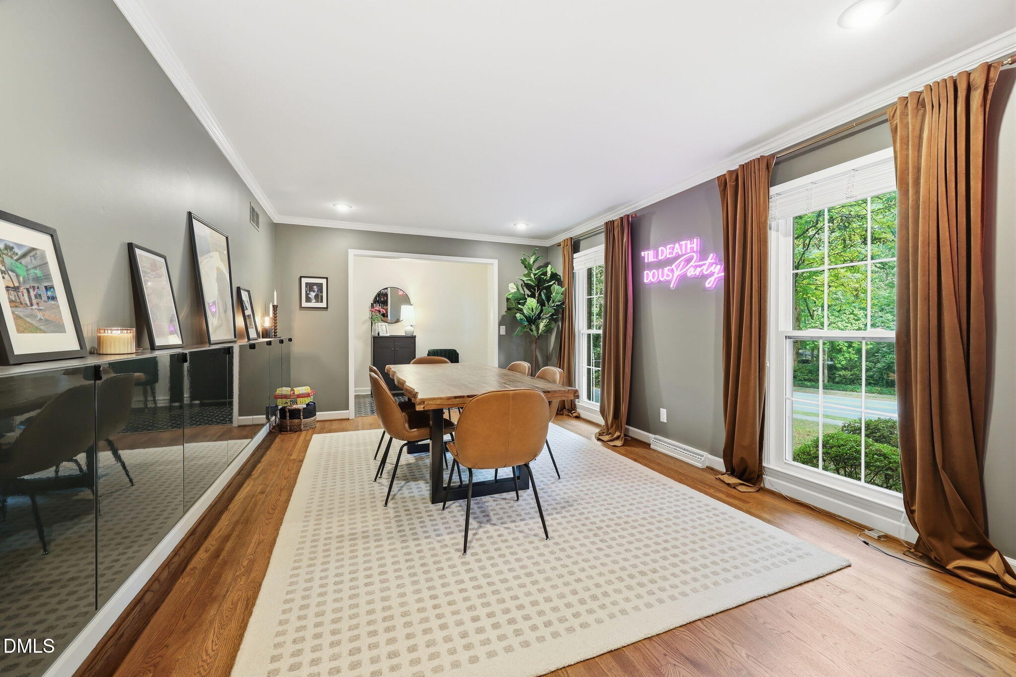 803 W Cornwallis Drive