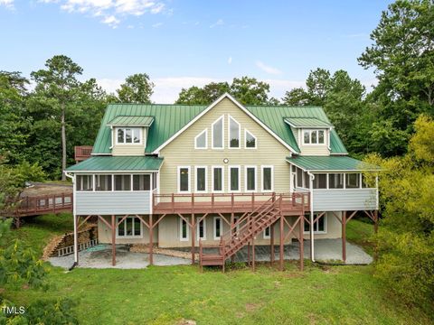 553 Waterside Drive Yanceyville NC 27379