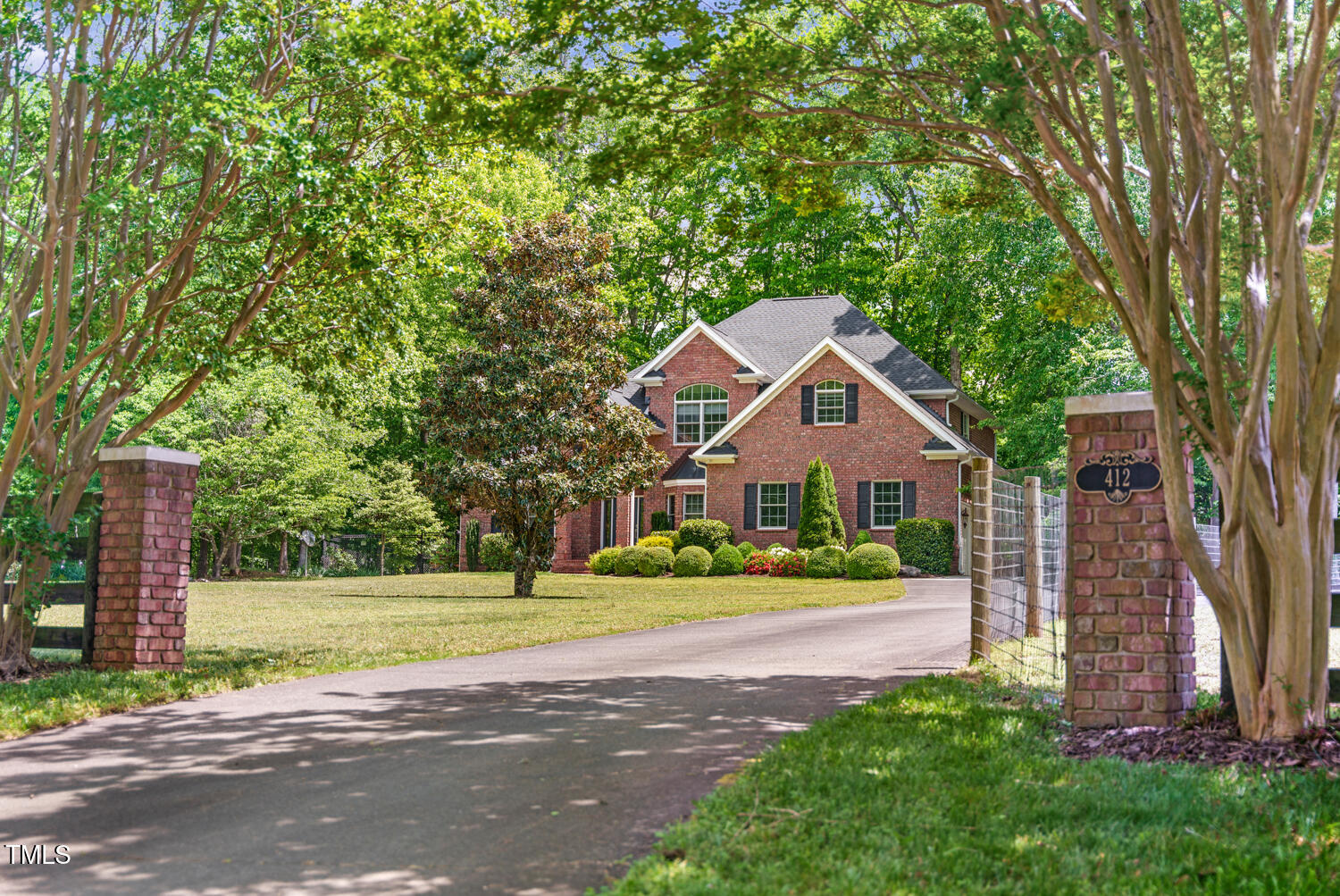 412 Bowen Road