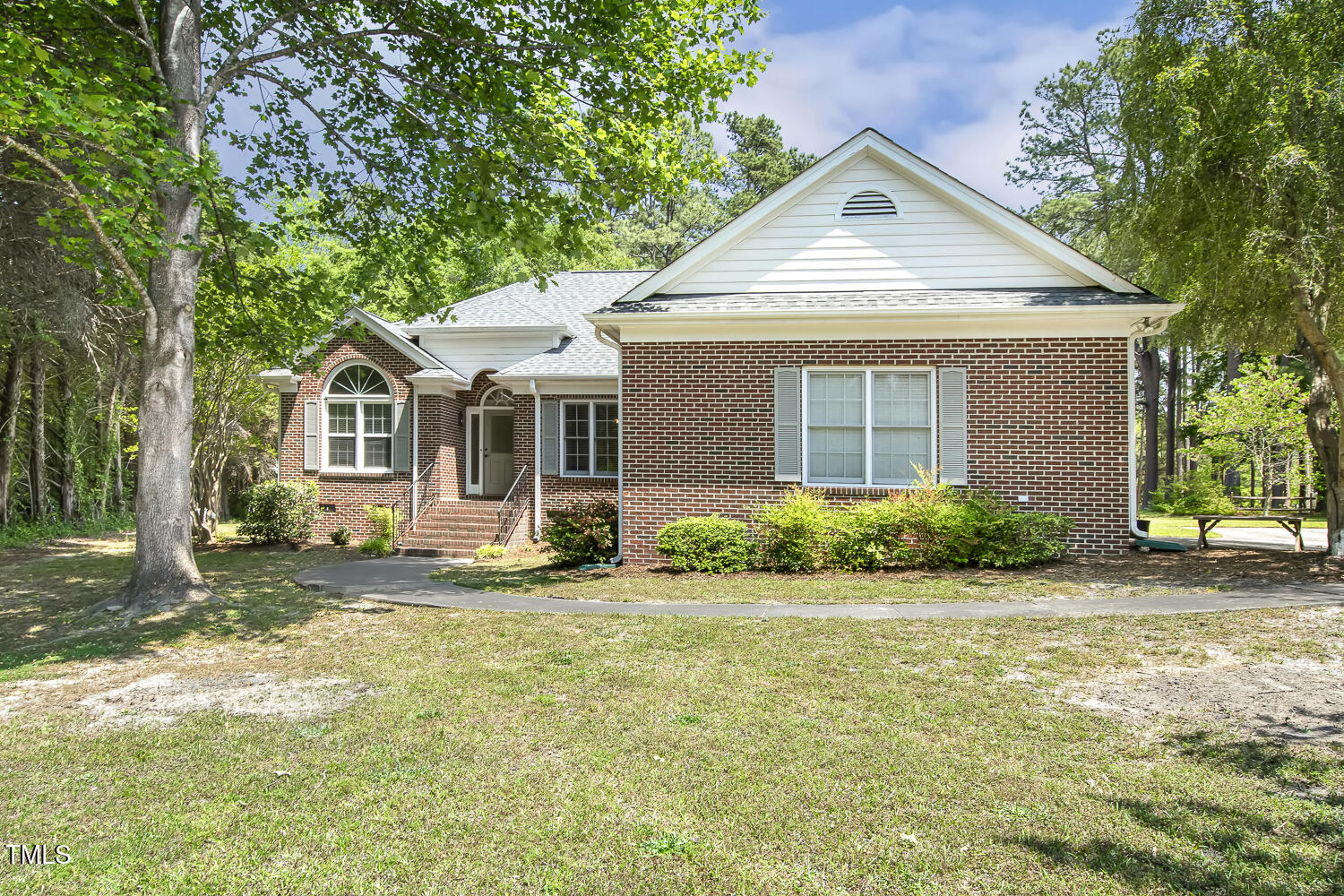 3404 Apple Meadow Drive