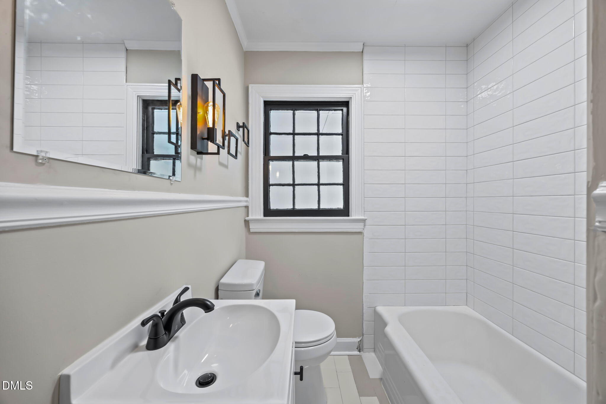 108 N Watauga Avenue