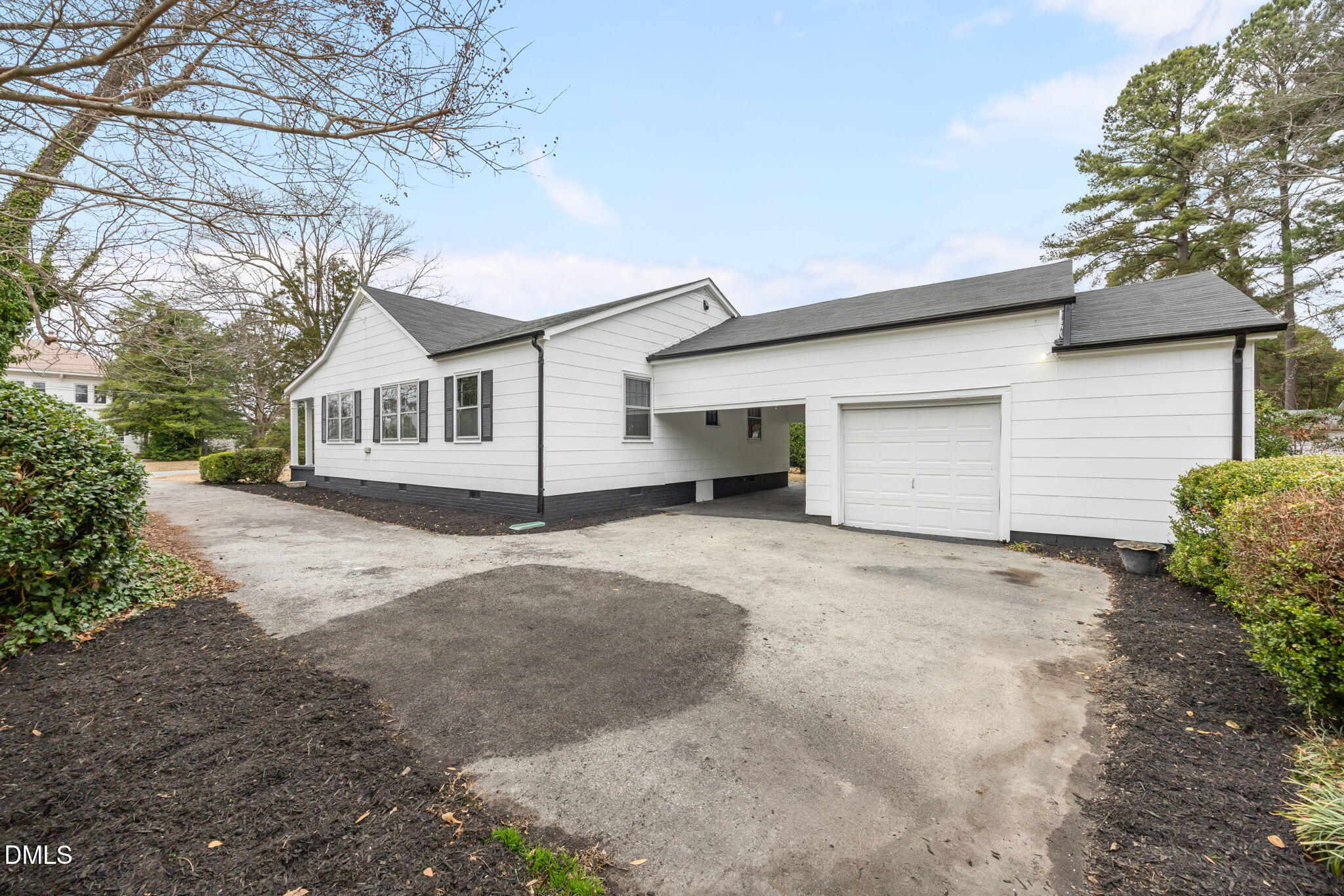 108 N Watauga Avenue