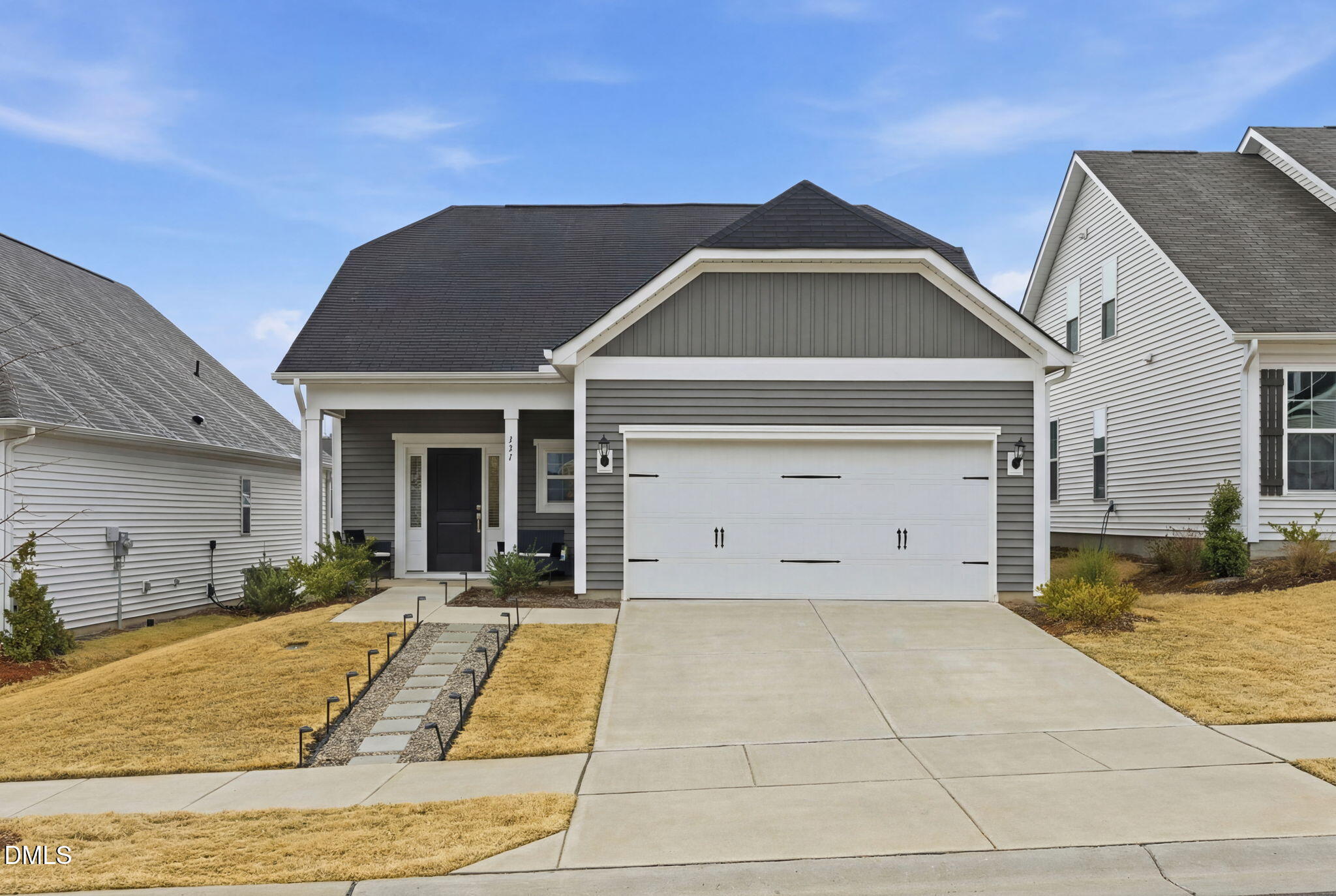 131 White Oak Garden Way