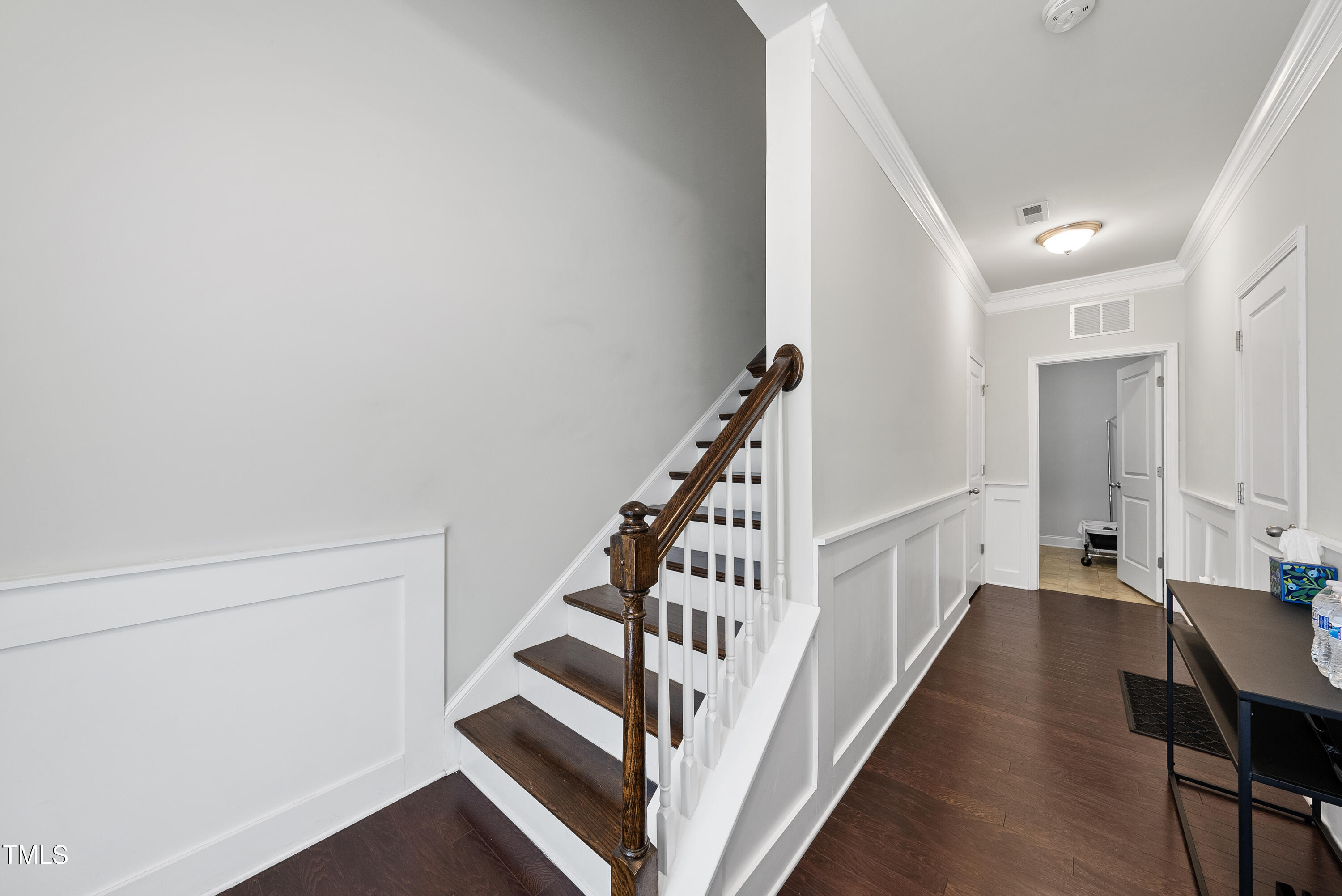 328 View Drive