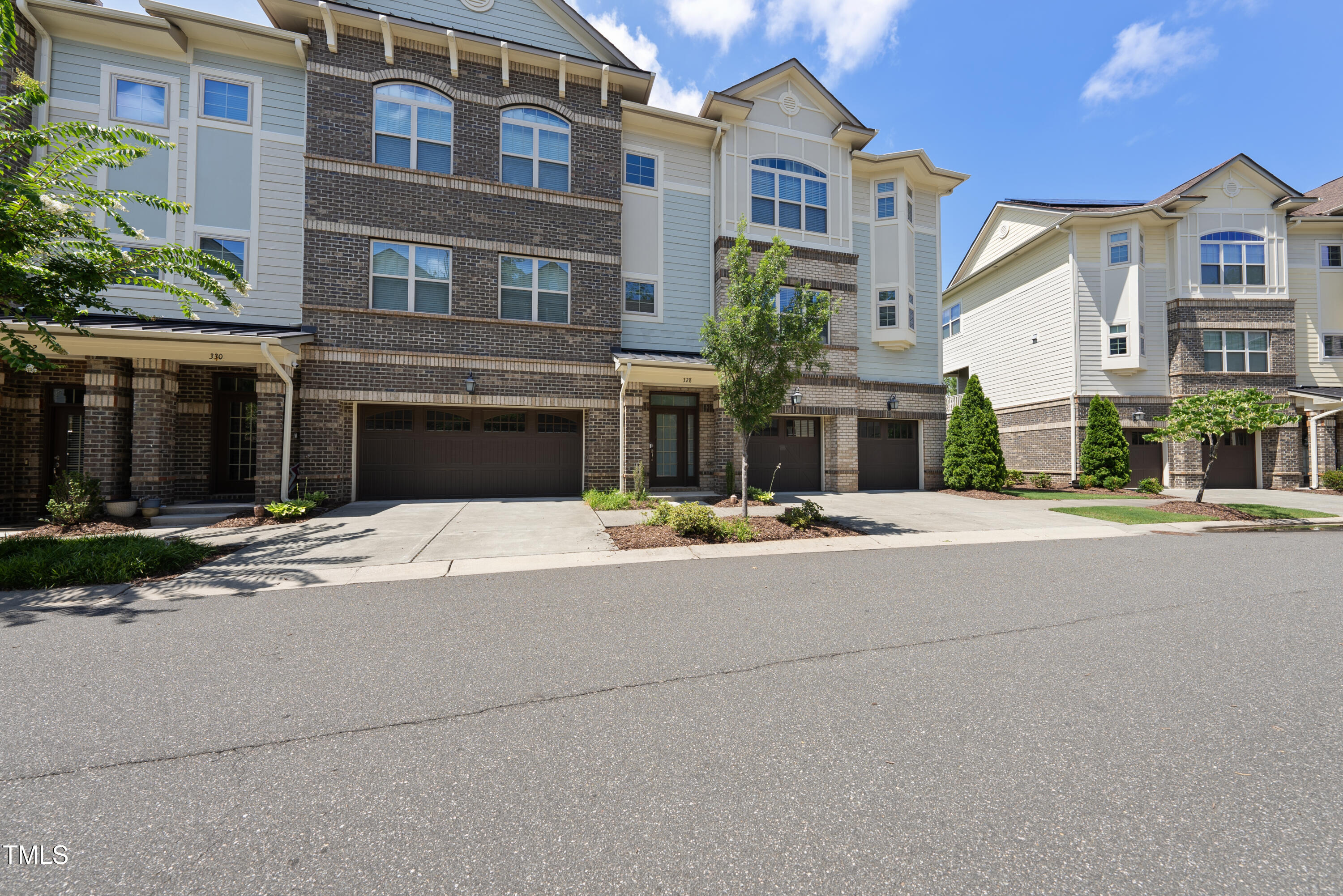328 View Drive