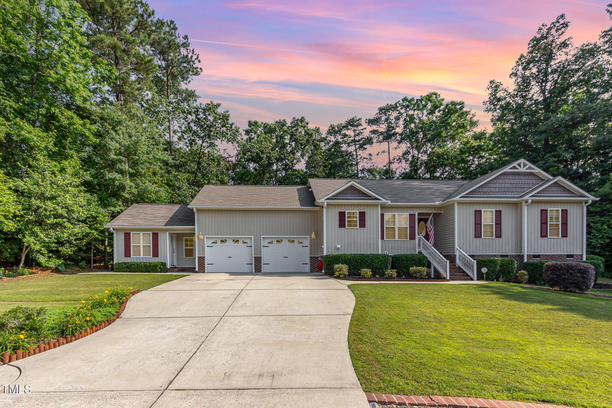 281 Kinsman Court