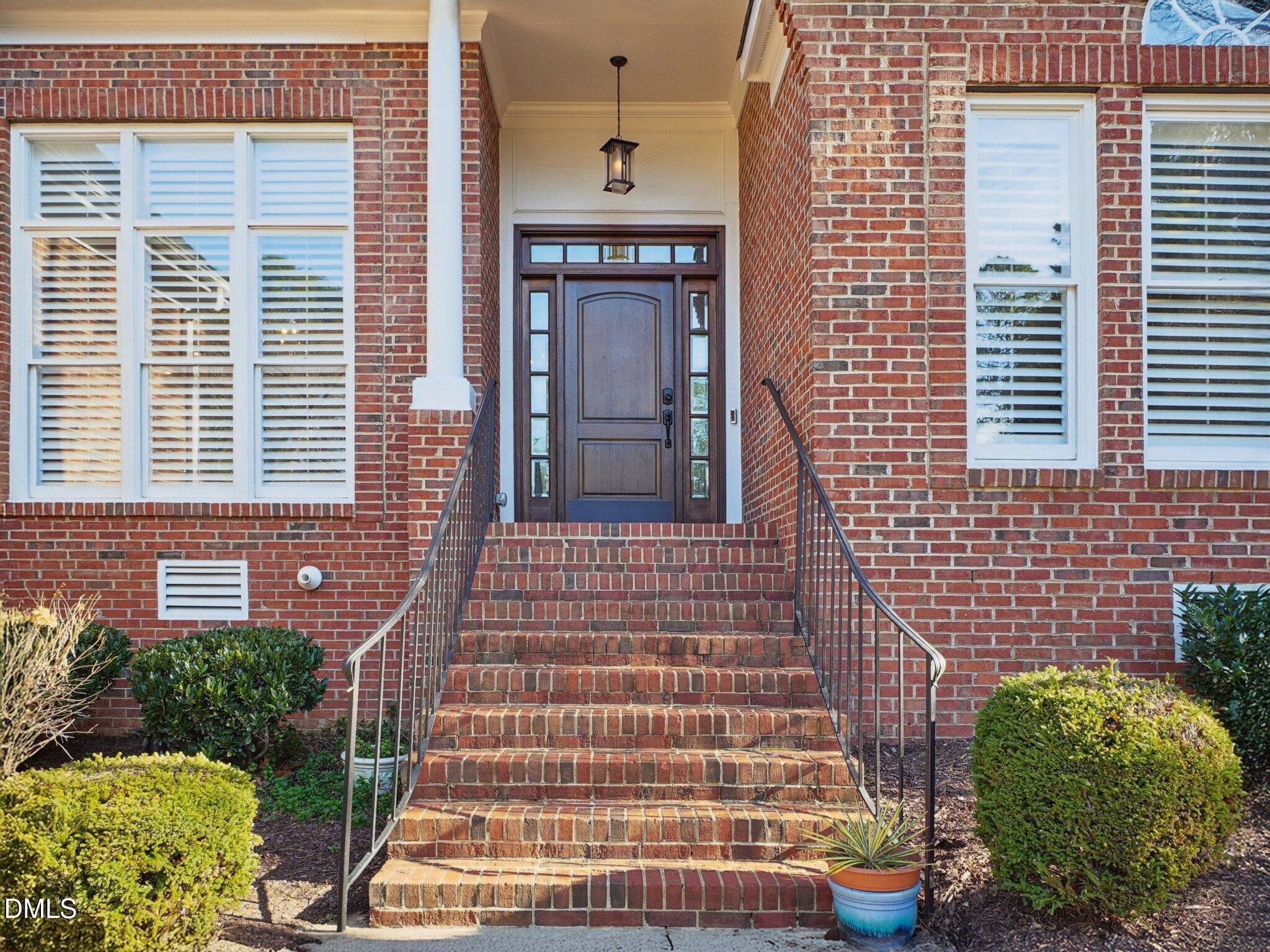 101 Trail Bend Court