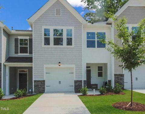 373 Thompson Overlook Way 233 Smithfield NC 27577