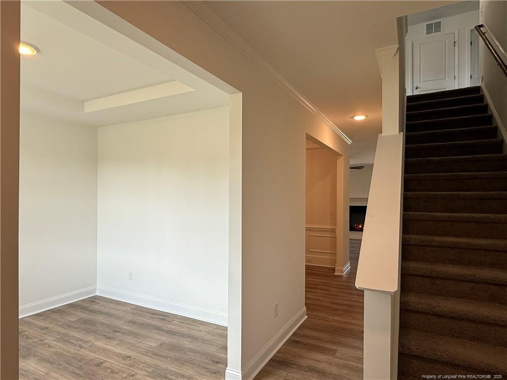 305 Harborwood Street