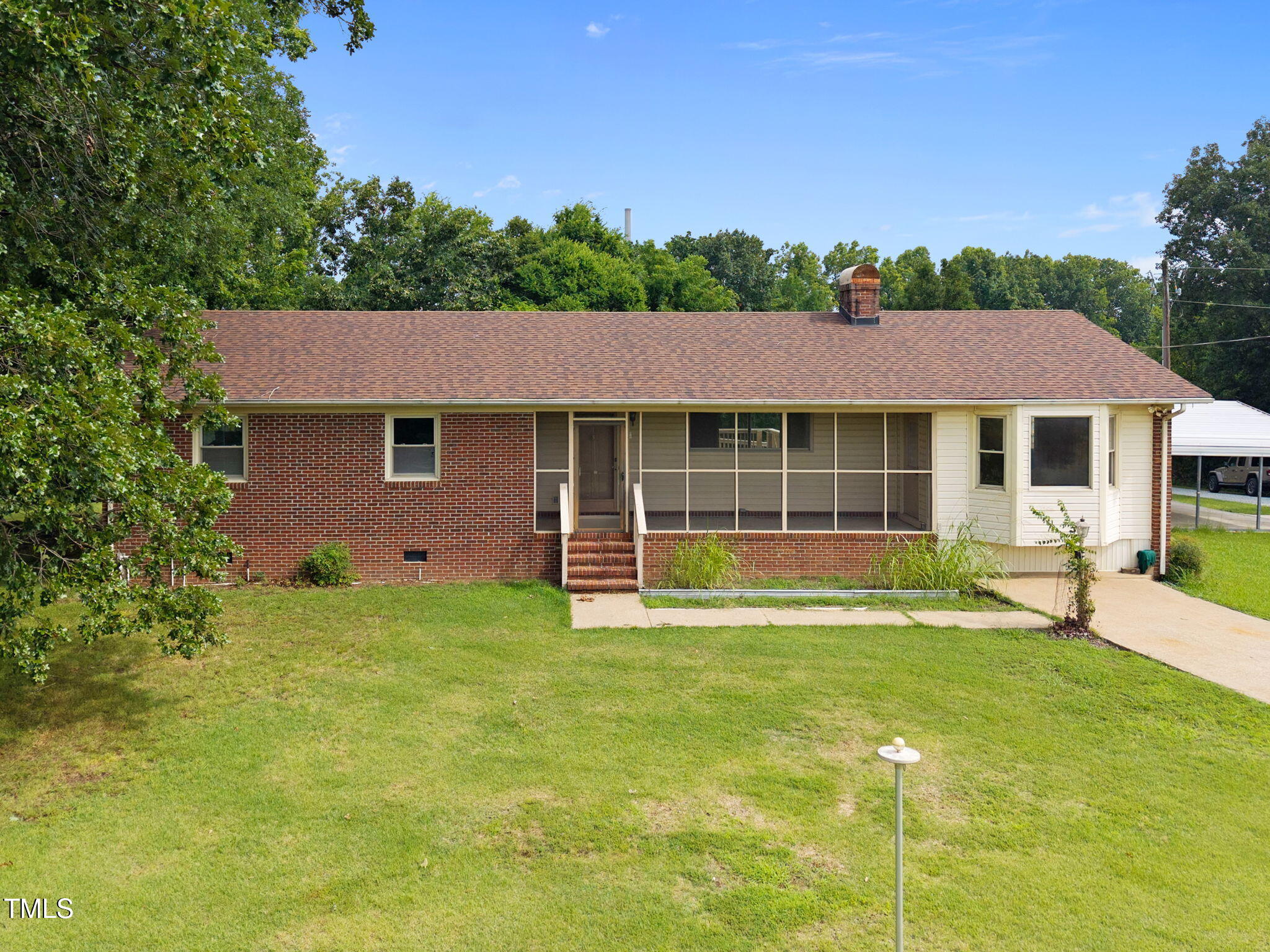 1105 Fontaine Road