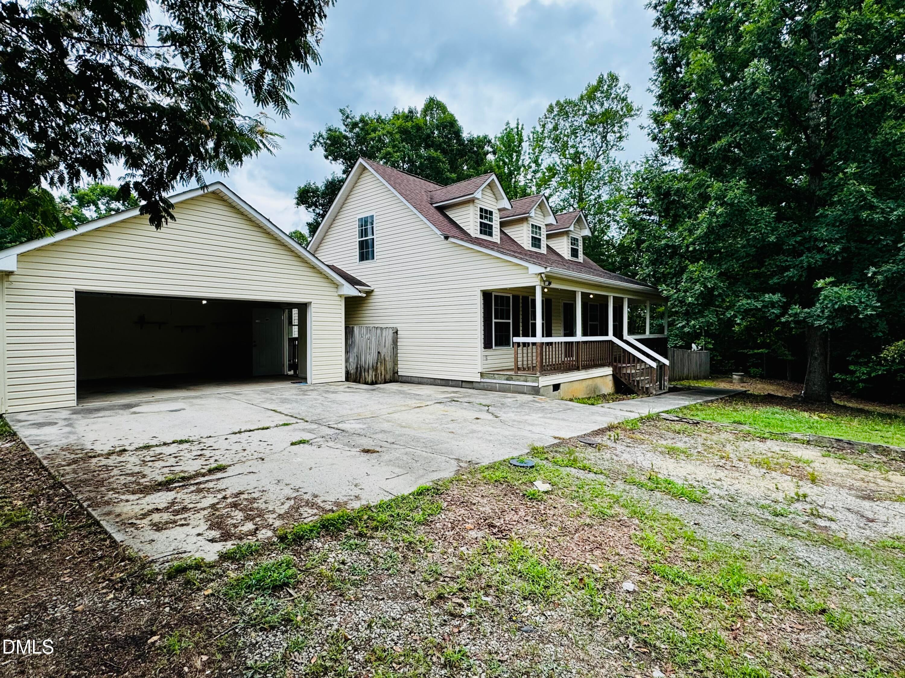 751 Cascade Lane