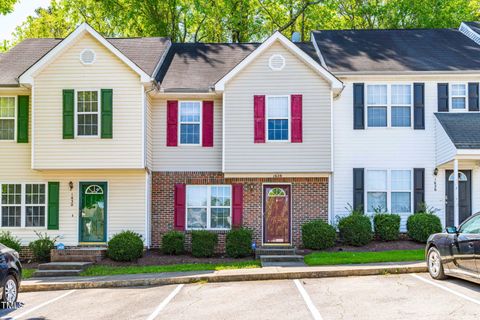 1628 Briarmont Court Court Raleigh NC 27610