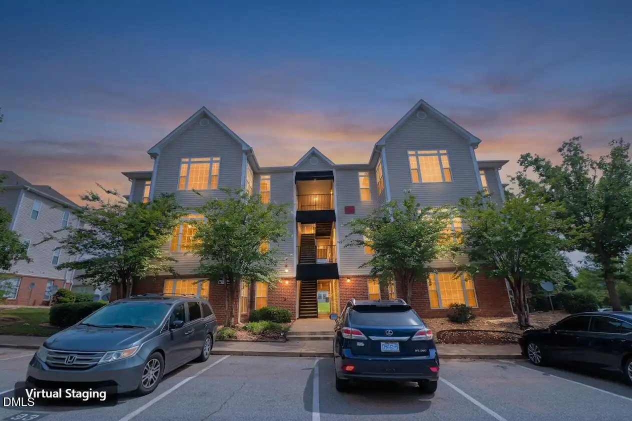 2521 Friedland Place Unit 300, Raleigh, NC, 27617