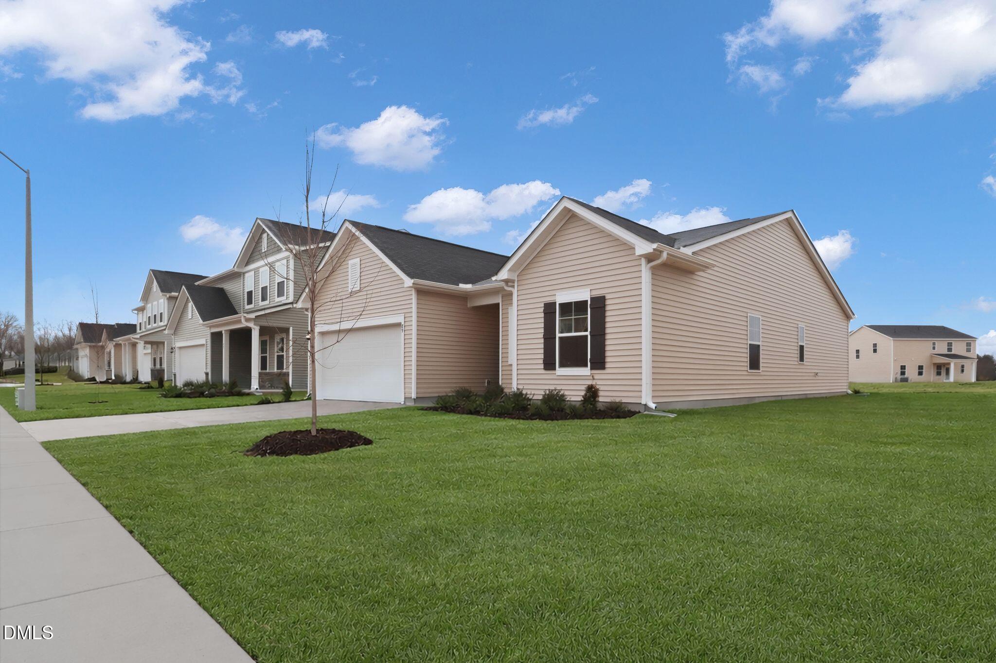 89 Blossom Field Way