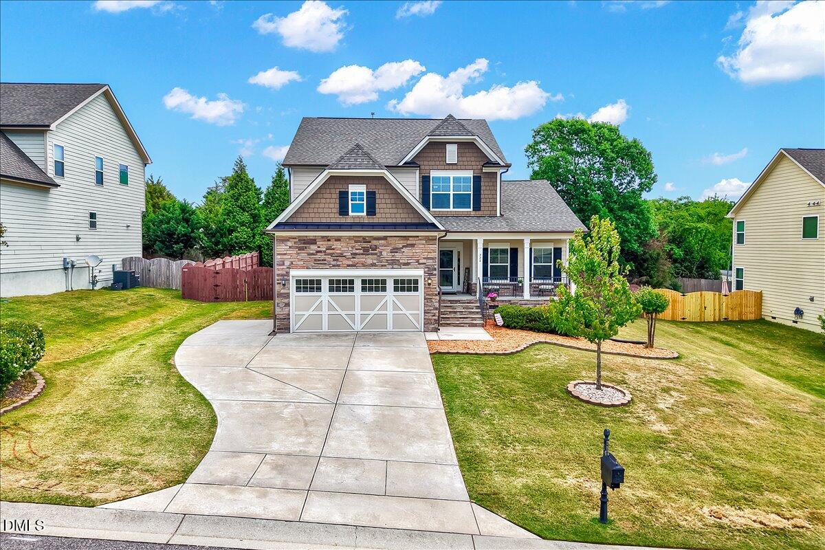 724 Granite Peak Drive