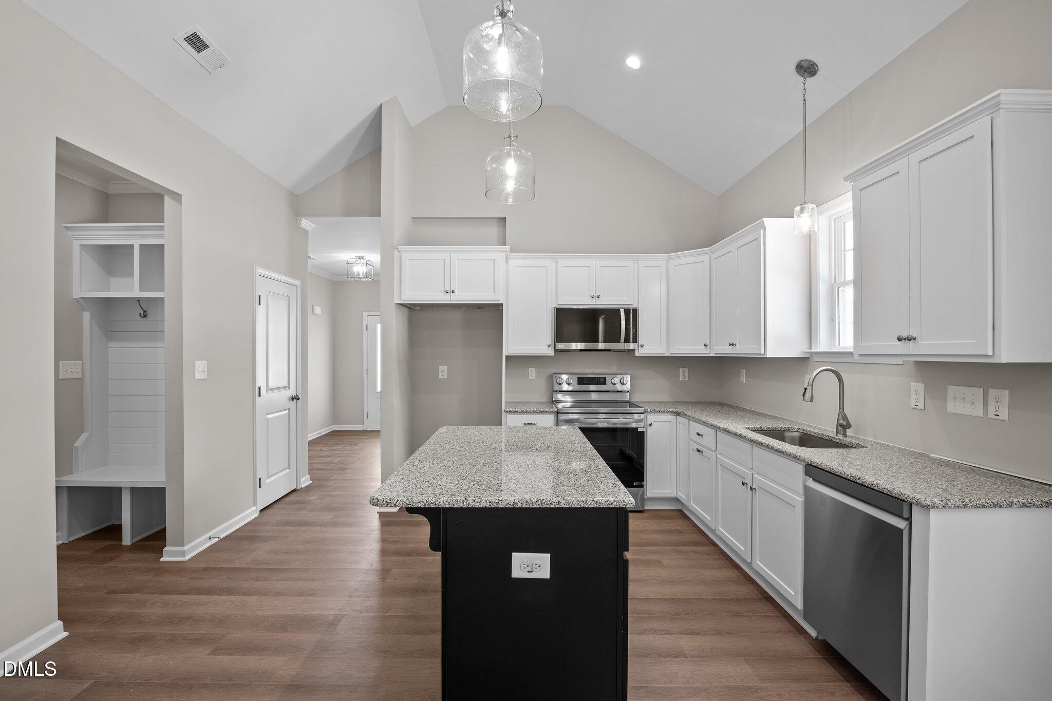 4519 Sweet Williams Lane