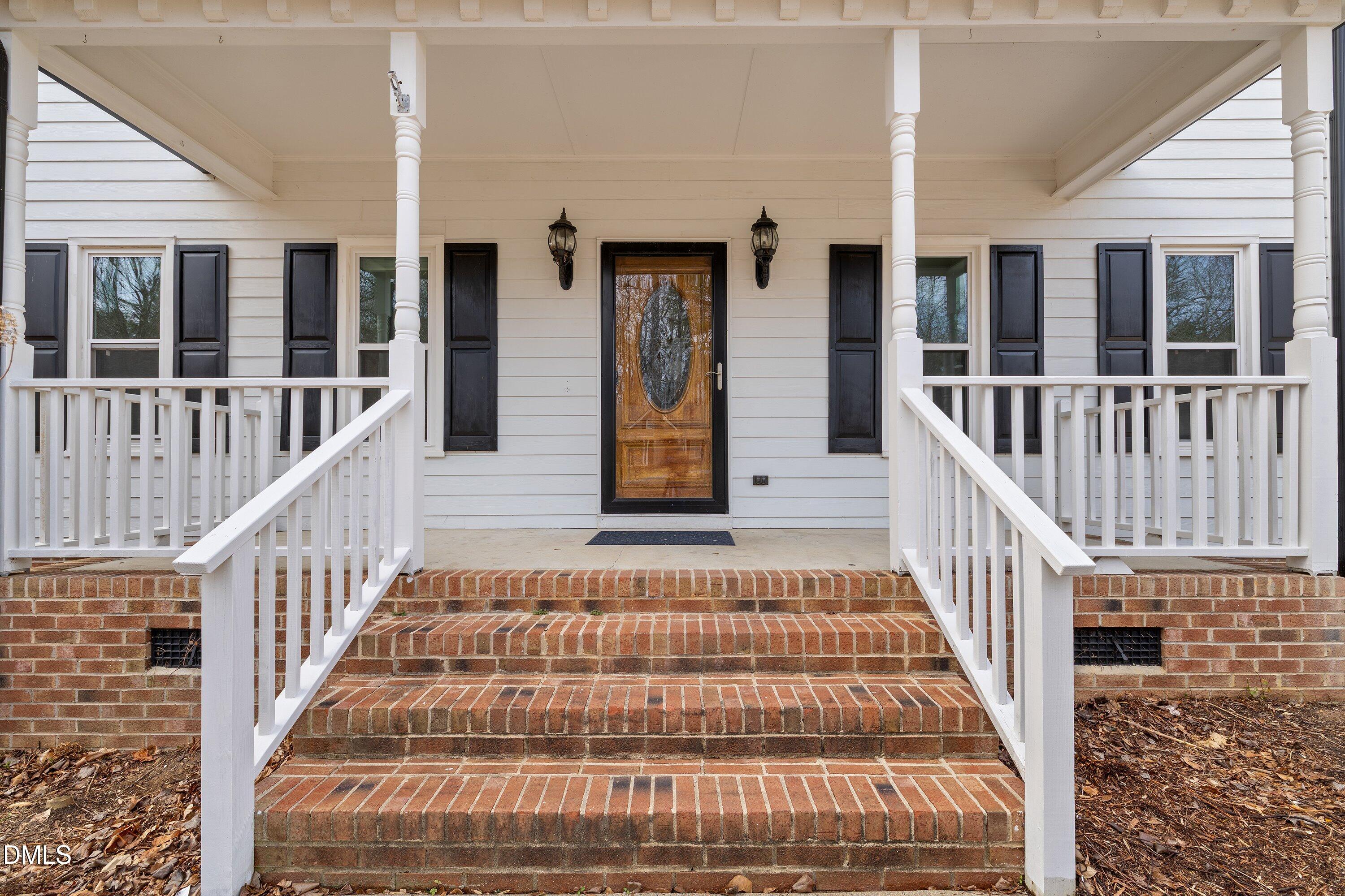 6732 Walnut Cove Drive