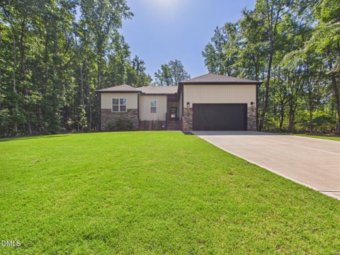 Photo of 132 Mohawk Drive, Louisburg, NC 27549 (MLS # 10175446)