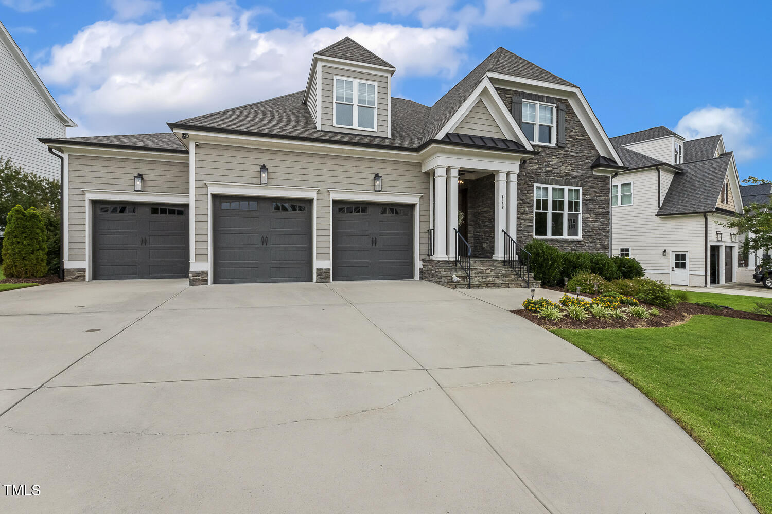2098 Amalfi Place