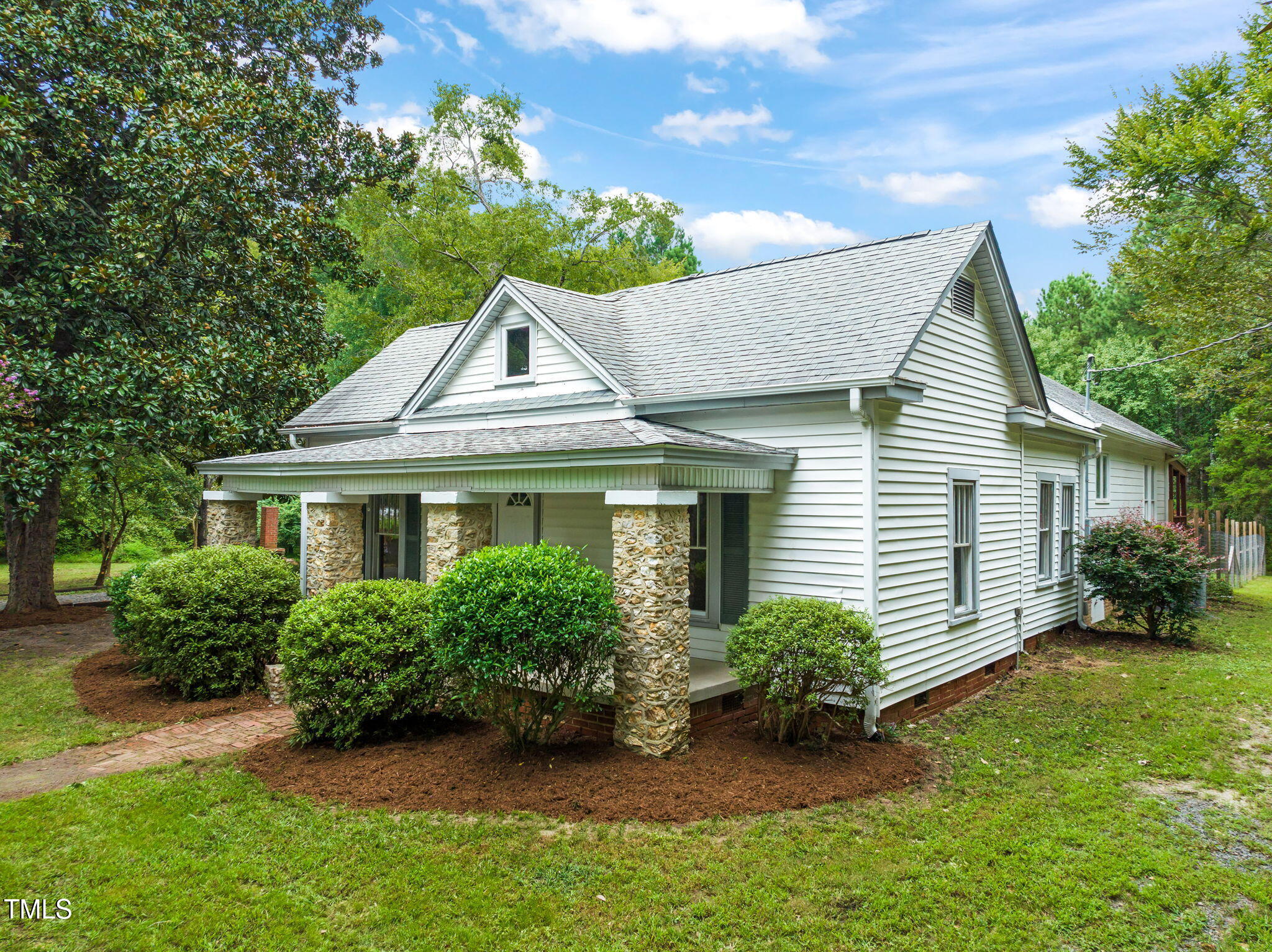 2821 Cheek Road