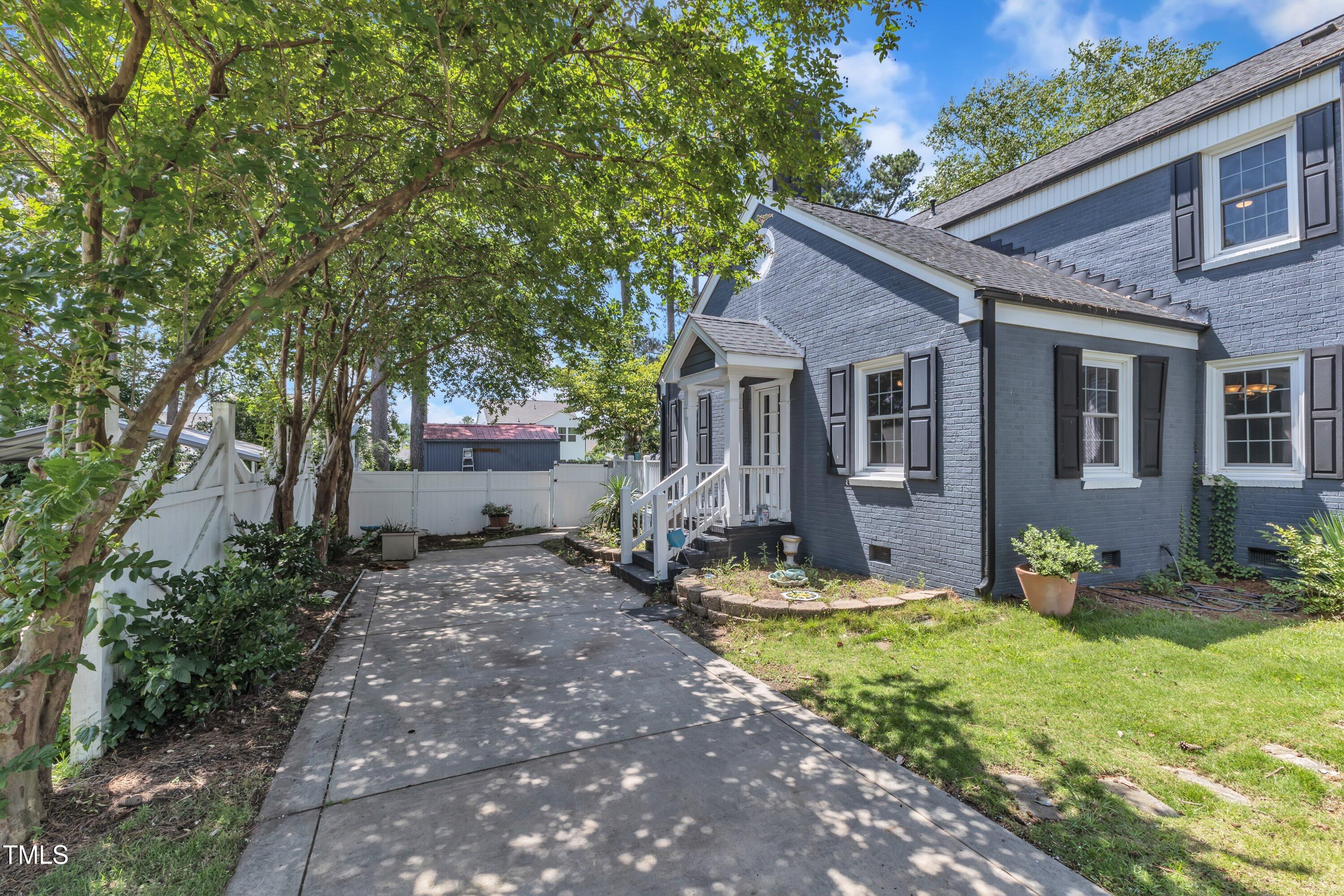 300 S Pine Street