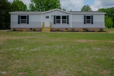 MLS: 10095818