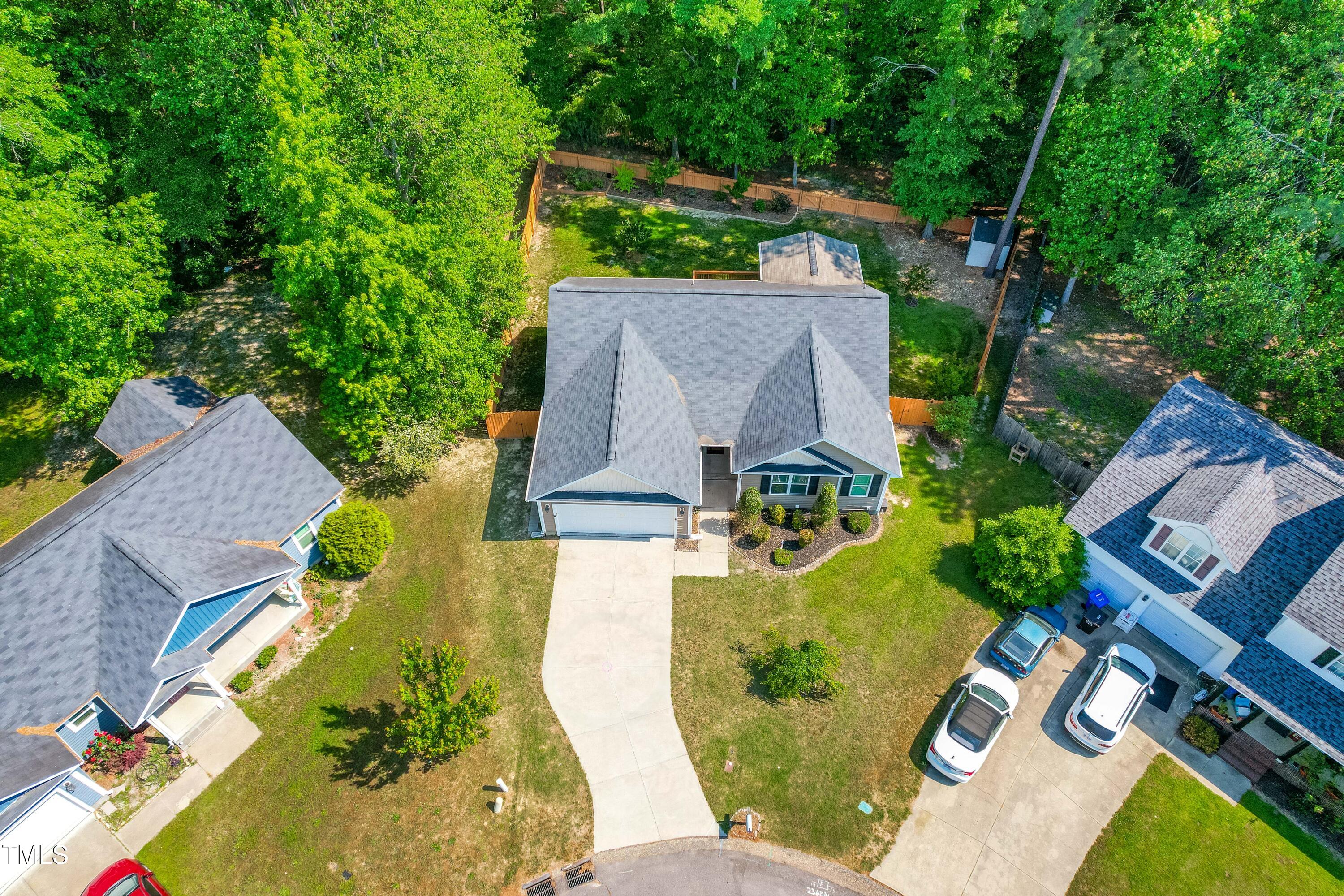 33 Carrington Circle