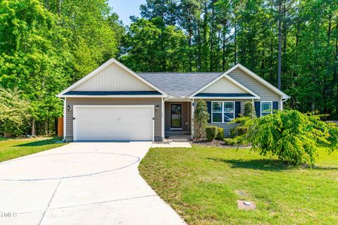 33 Carrington Circle Angier NC 27501