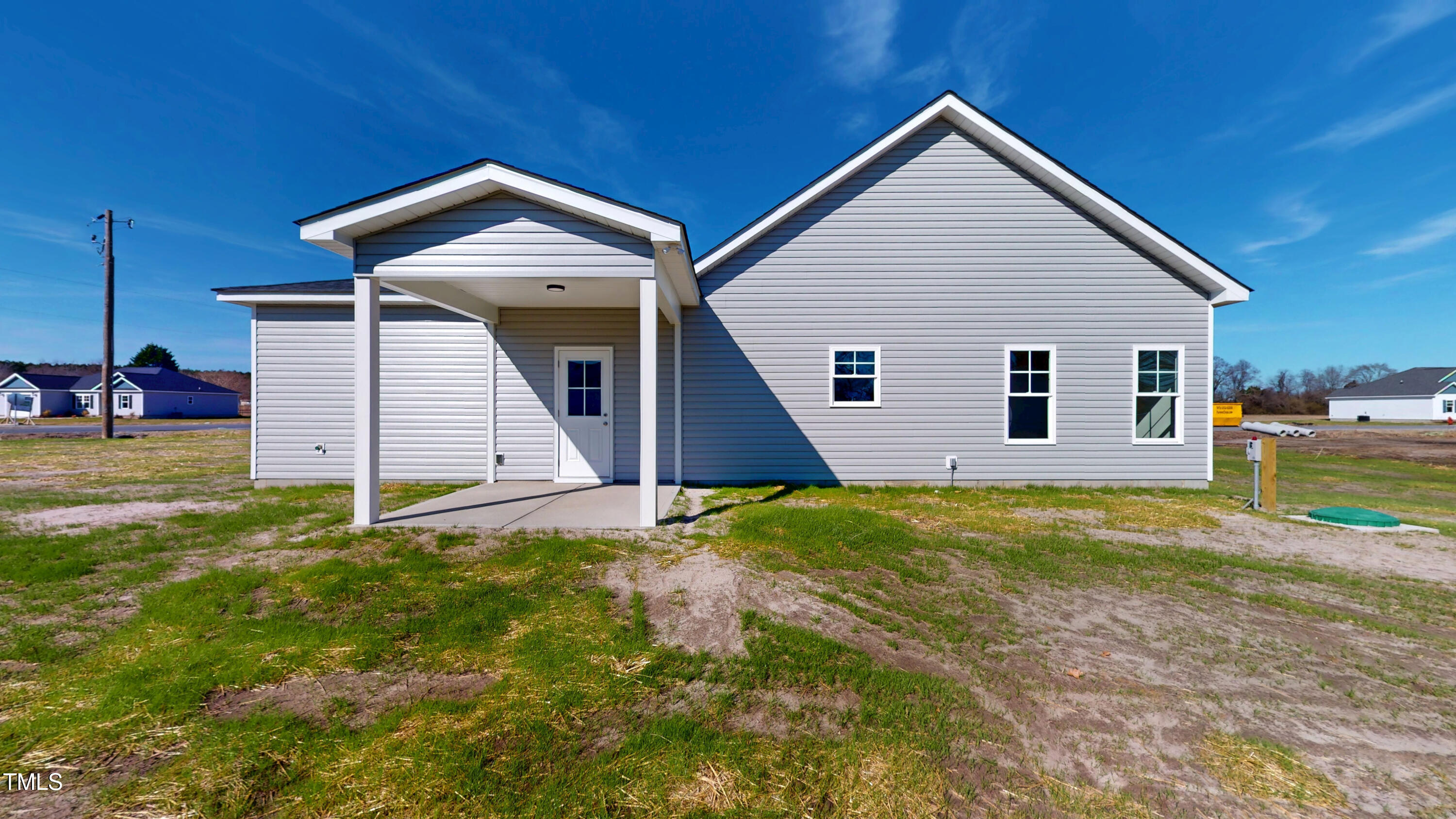 100 E Sillinger Drive