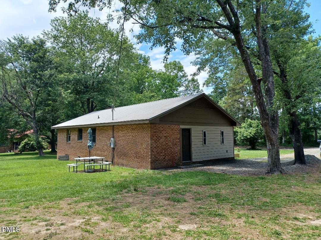 1185 White Hill Road