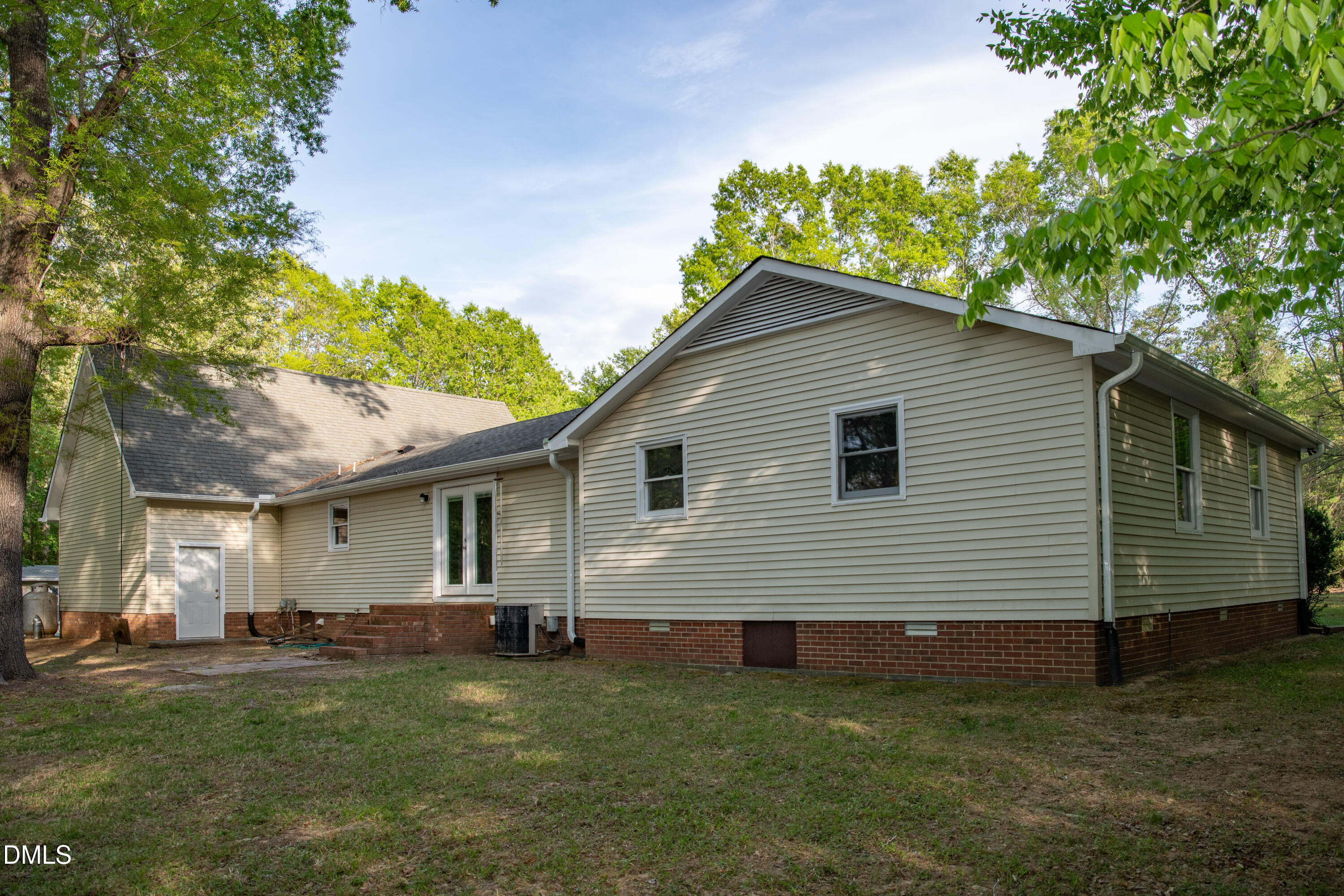 230 Hillsborough Road