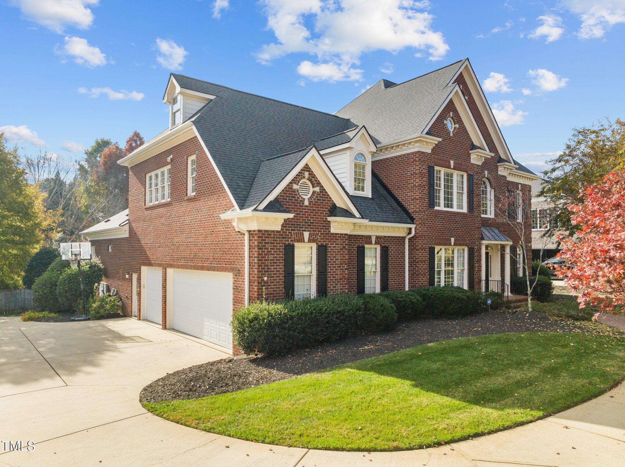 204 Oxford Mill Court