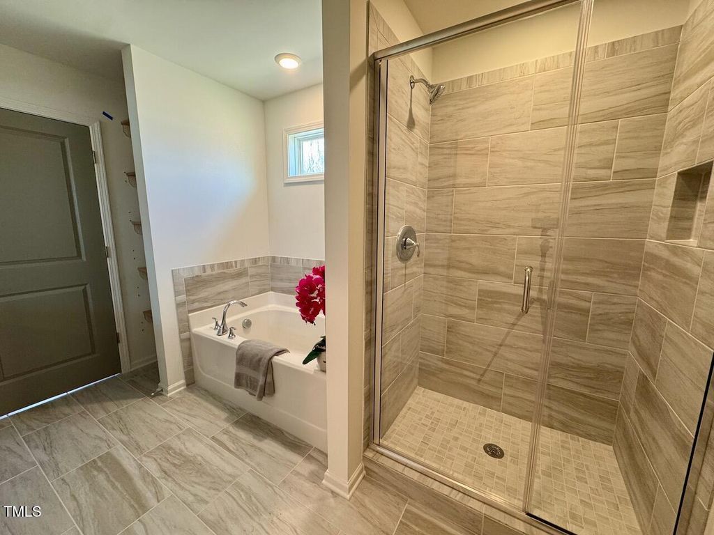 listing image 55