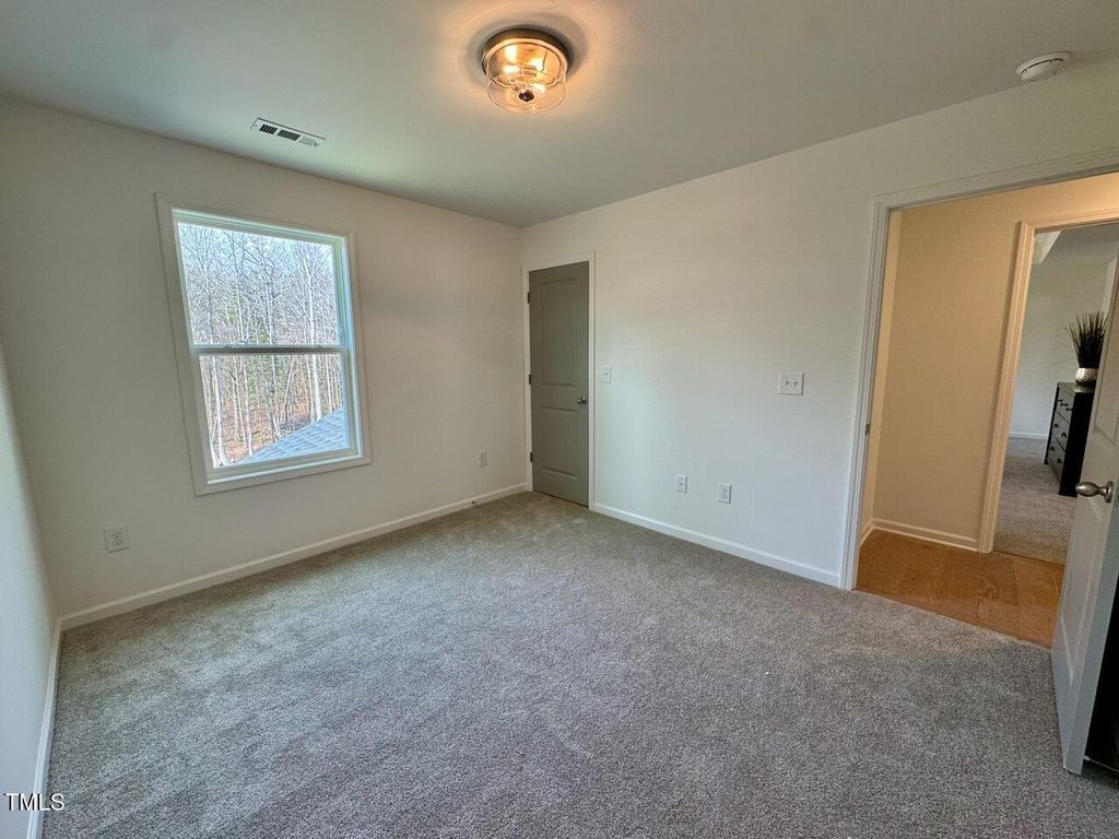listing image 77