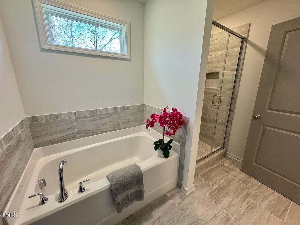 listing image 53