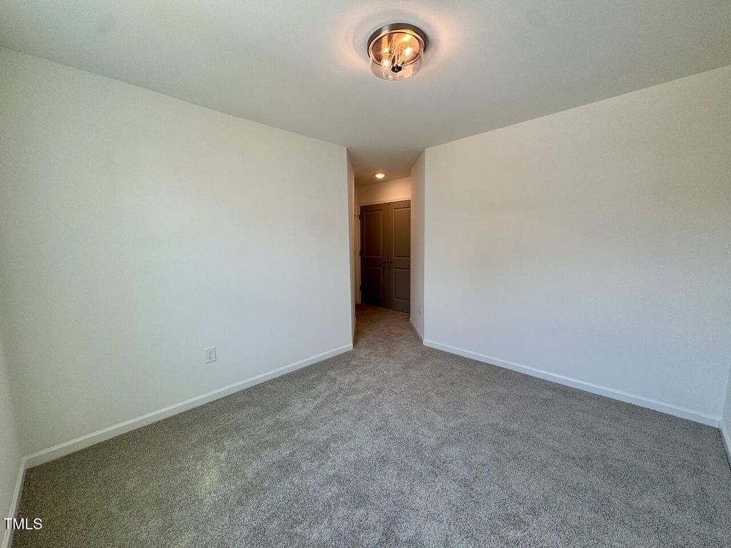 listing image 68
