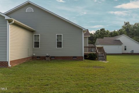 A home in Dunn