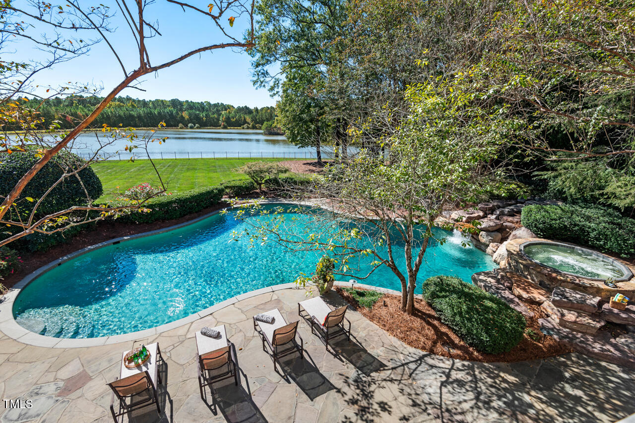 Durham, North Carolina 27713, United States, 5 Bedrooms Bedrooms, ,7 BathroomsBathrooms,Residential,Pending,33997