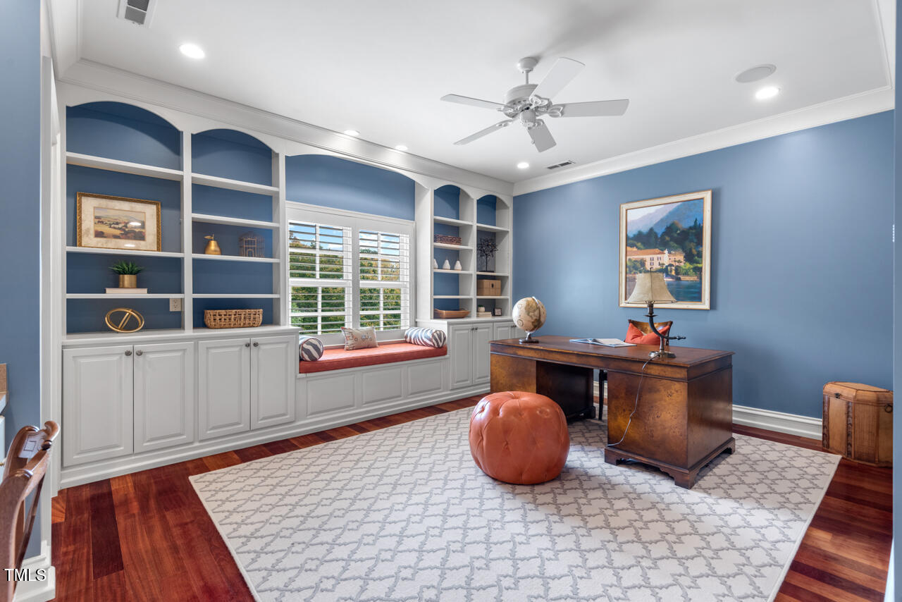 Durham, North Carolina 27713, United States, 5 Bedrooms Bedrooms, ,7 BathroomsBathrooms,Residential,Pending,33997