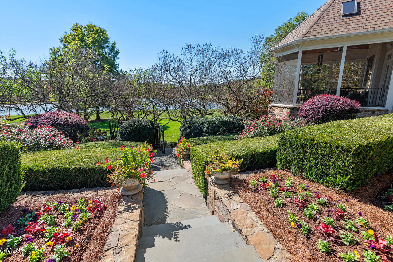 Durham, North Carolina 27713, United States, 5 Bedrooms Bedrooms, ,7 BathroomsBathrooms,Residential,Pending,33997